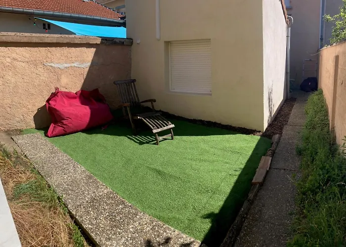 Jolie, Cozy, Confortable Maison De Au Calme A 5min Du Centre De Verdun, Parking Devant La Maison Prázdninový dům *