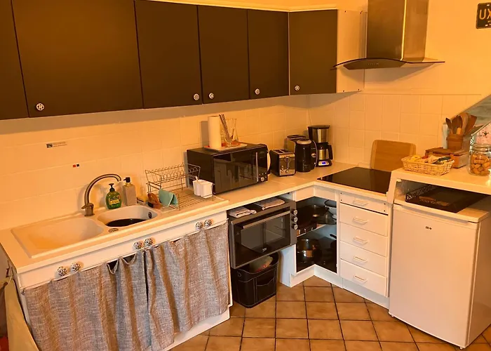 Jolie, Cozy, Confortable Maison De Au Calme A 5min Du Centre De Verdun, Parking Devant La Maison Prázdninový dům